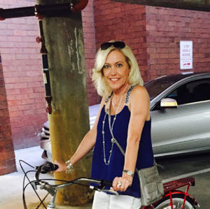 Meet your Posher, Debra